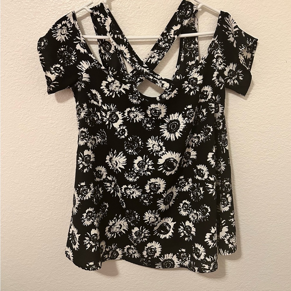 Women’s Blouse